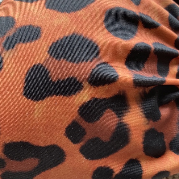 Gently worn H & M swim size 8 - Picture 4 of 4